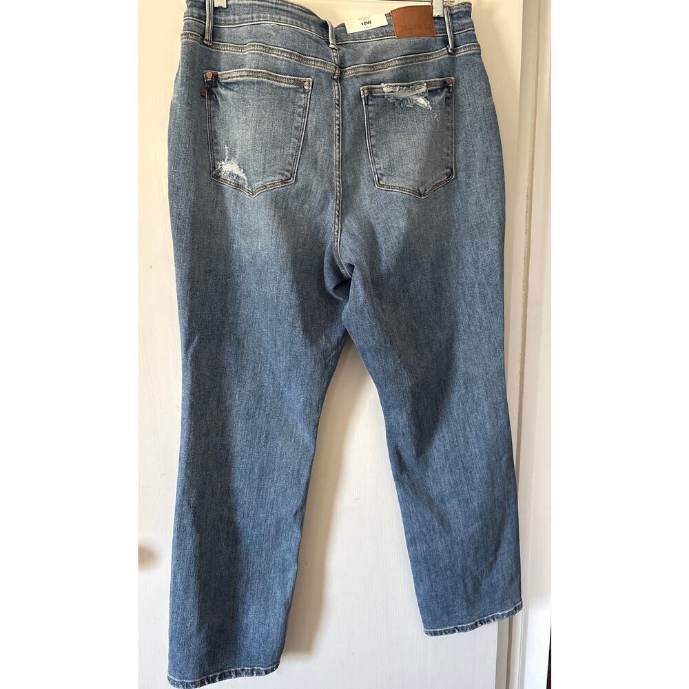 Judy Blue High Waist Straight Fit Distressed Wash Denim Jeans 18W NWT JB82470MD - Picture 4 of 6